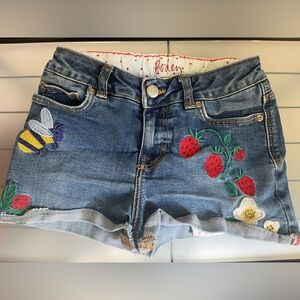 Boden girls Jean strawberry shorts. Size 10